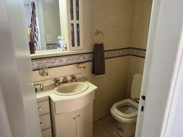 CASA 4 AMBIENTES VILLA DEL PARQUE   GALPON