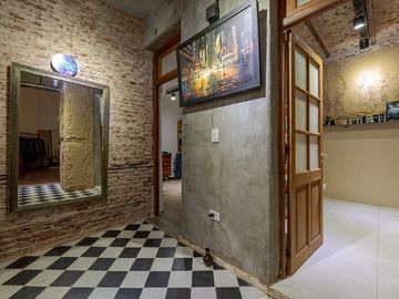 VENTA CASA INTERNA DE DISEÑADOR RECICLADA COMPLETA