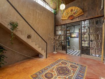 VENTA CASA INTERNA DE DISEÑADOR RECICLADA COMPLETA