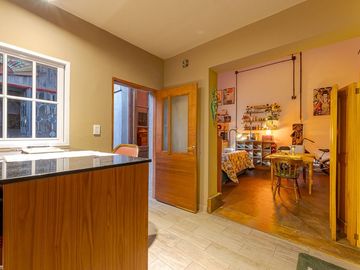 VENTA CASA INTERNA DE DISEÑADOR RECICLADA COMPLETA