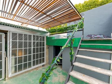 VENTA CASA INTERNA DE DISEÑADOR RECICLADA COMPLETA