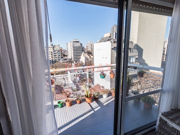 MONOAMBIENTE DIVISIBLE EN VENTA BALCON V. URQUIZA