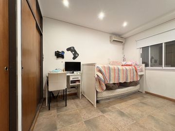 Casa 4 Ambientes Venta Ituzaingó Cochera y Parque