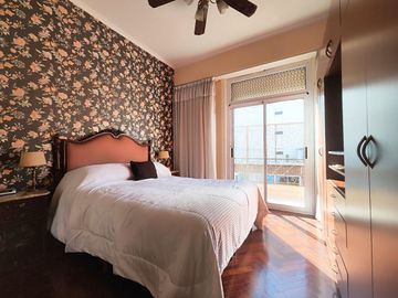 VENTA DPTO 4 AMB EN FLORES C/TERRAZA Y QUINCHO