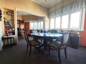 VENTA DPTO 4 AMB EN FLORES C/TERRAZA Y QUINCHO