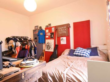Venta PH 3 Ambientes en Constitución