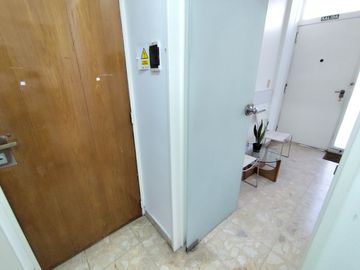 OFICINA VENTA VILLA CRESPO CABALLITO entrada INDEP