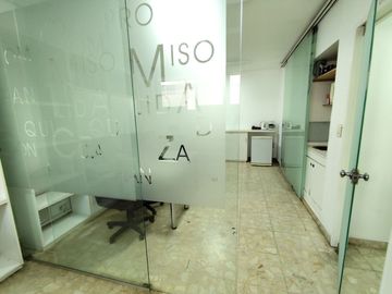 OFICINA VENTA VILLA CRESPO CABALLITO entrada INDEP