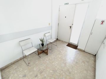 OFICINA VENTA VILLA CRESPO CABALLITO entrada INDEP