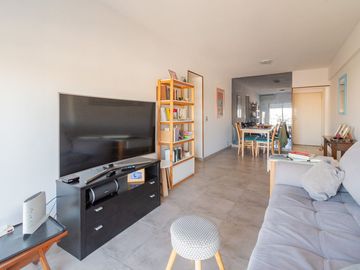 Venta dpto 3 amb c/espacio extra + balcón en Núñez