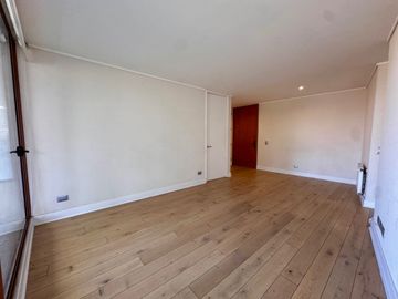 Departamento en arriendo  en LO BARNECHEA
