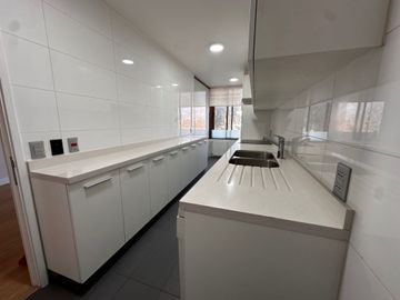 Departamento en arriendo  en LO BARNECHEA