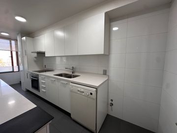 Departamento en arriendo  en LO BARNECHEA