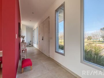 VENTA CASA 5 AMB  LA MACARENA, PILETA, A. CRÉDITO