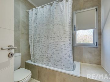 VENTA CASA 5 AMB  LA MACARENA, PILETA, A. CRÉDITO