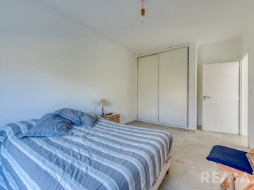 VENTA CASA 5 AMB  LA MACARENA, PILETA, A. CRÉDITO