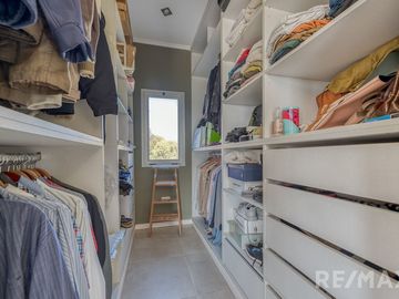 VENTA CASA 5 AMB  LA MACARENA, PILETA, A. CRÉDITO