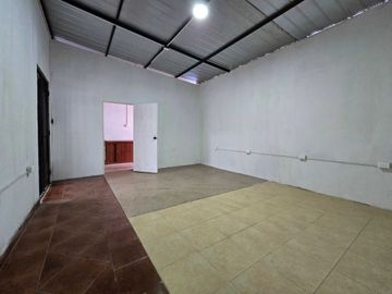 Local comercial en arriendo  en ÑUÑOA