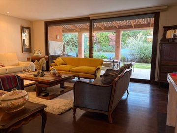 Casa en venta  en LAS CONDES