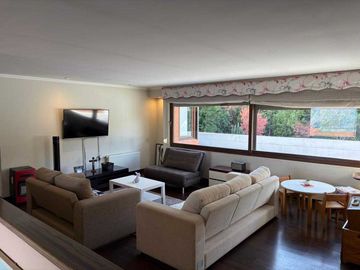 Casa en venta  en LAS CONDES