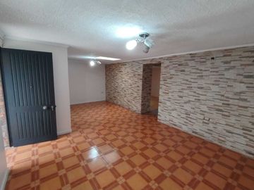Casa en venta  en LA FLORIDA
