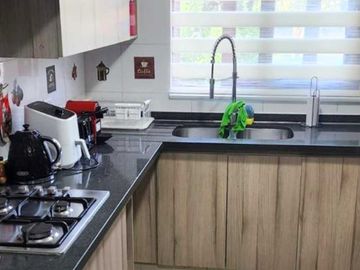 Casa en venta  en COLINA