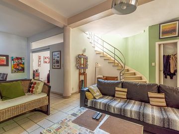 PH tipo casa, terraza y cochera 248m2 Apto Crédito