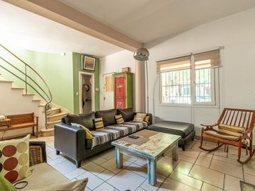 PH tipo casa, terraza y cochera 248m2 Apto Crédito
