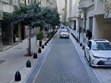 VENTA DE MONOAMBIENTE SUPER GRANDE MICROCENTRO