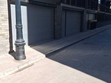 Local comercial en arriendo  en SANTIAGO