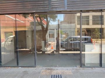 Local comercial en arriendo  en SANTIAGO