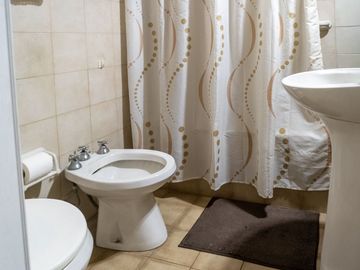 CASA EN VENTA 3 DORMITORIOS BARRIO BELGRANO