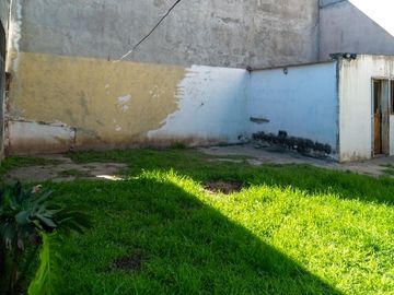 CASA EN VENTA 3 DORMITORIOS BARRIO BELGRANO
