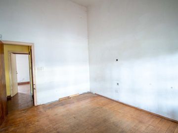 CASA EN VENTA 4 DORMITORIOS LA FLORIDA