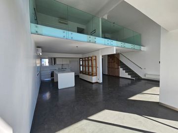 VENTA DUPLEX 3 AMB TERRAZA PISO ALTO COCHERA