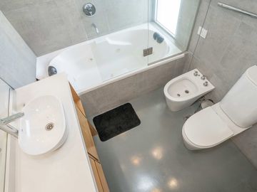 VENTA DUPLEX 3 AMB TERRAZA PISO ALTO COCHERA
