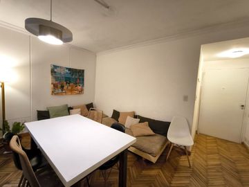 VENTA 3 AMB 2 PATIOS PLANTA BAJA BELGRANO C