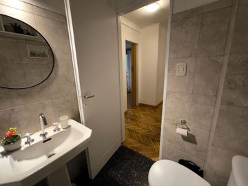 VENTA 3 AMB 2 PATIOS PLANTA BAJA BELGRANO C
