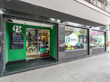 VENTA LOCAL COMERCIAL COLEGIALES SOBRE AVENIDA