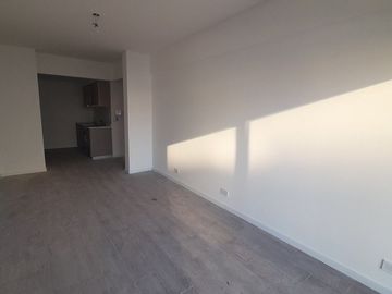 VENTA DEPARTAMENTO 2 AMB  PATIO ESTRENAR NUÑEZ