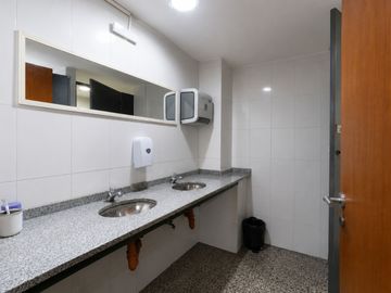 Villa Devoto Edificio 782m² con RENTA