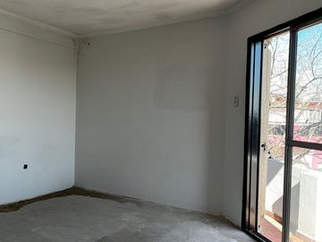 DPTO 2AMB- VENTA-PERMUTA 39M2-Valentín Alsina