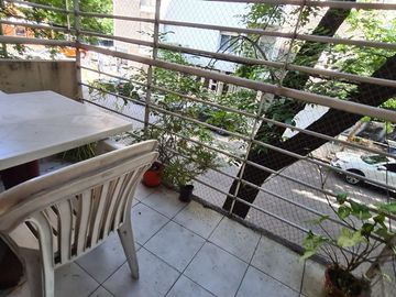 VENTA DEPTO 3 AMBIENTES CON BALCÓN   COCHERA FIJA