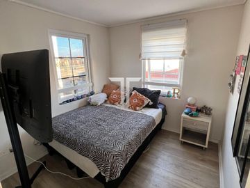 Casa en venta c/ estacionamiento en Laguna del Sol