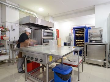 Local Comercial en Venta en Av Francisco Bilbao / Tobalaba