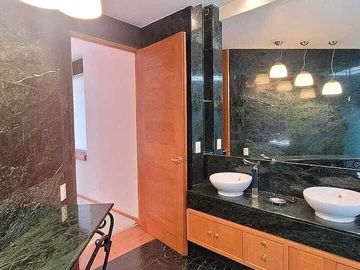 CASA EN VENTA CON GRAN UBICACIÓN EN JARDINES DE LA MONTAÑA, TLALPAN!!