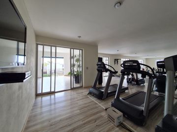 Departamento en renta Juriquilla Santa Fe, alberca y gym., Qro.