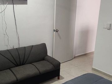 DEPARTAMENTO AMUEBLADO EN RENTA EN MÉRIDA, TEMOZÓN NORTE