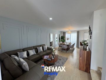Casa en Venta Roble Juriquilla, Querétaro