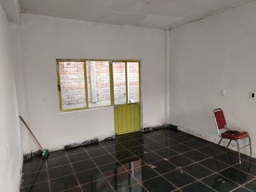 SE VENDE TERRENO  CON CONSTRUCCION, CERCA DE SAN CRISTOBAL CENTRO